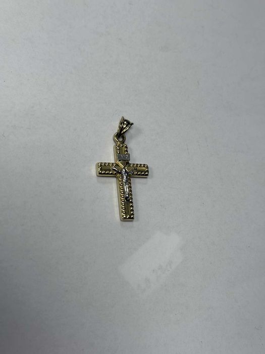 Продавам Златен Кръст 14к 585