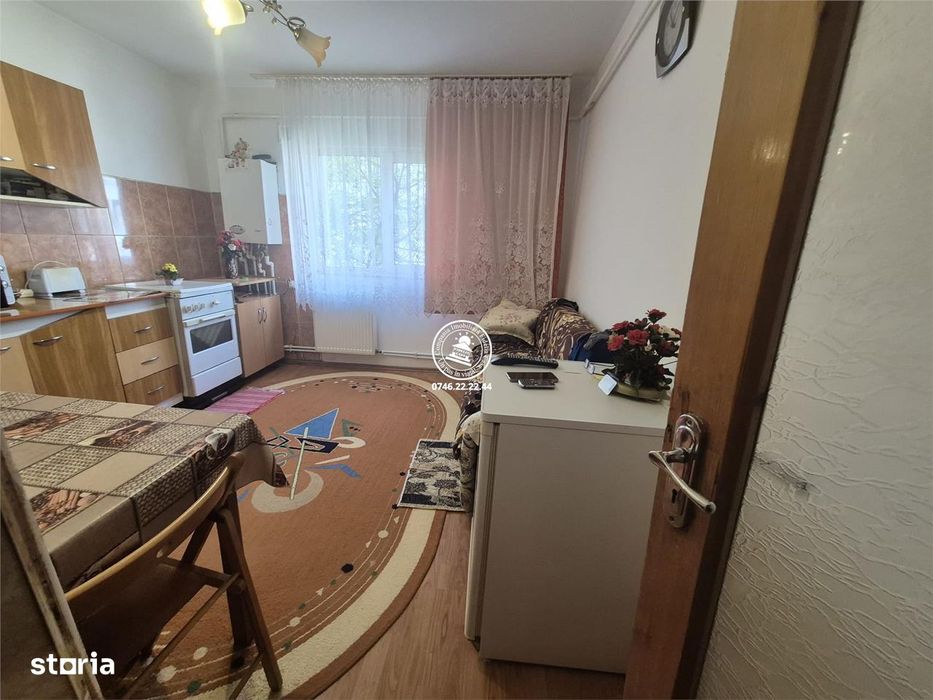 Vanzare apartament 1 camera zona Dacia Iasi