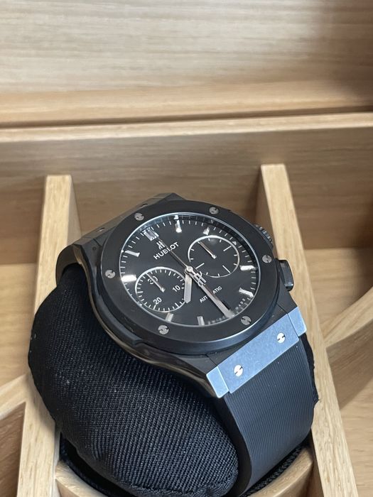 Часовник Hublot Classic Fusion Chronograph 45 Black Magic