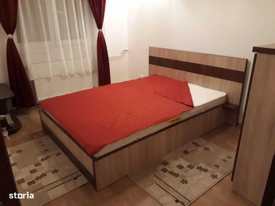Apartament de vanzare 3 camere Gorjului
