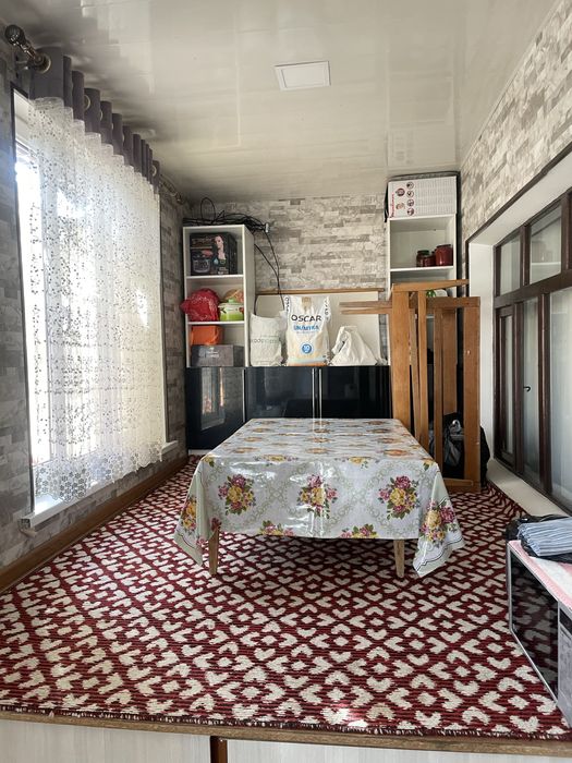 Продаётся трёхквартирный дом.