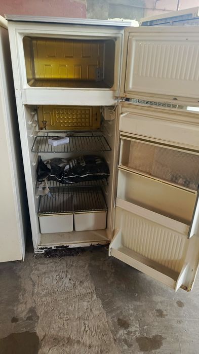 Холадиник рабоче ишлашга Гап йук ремонт бомаган