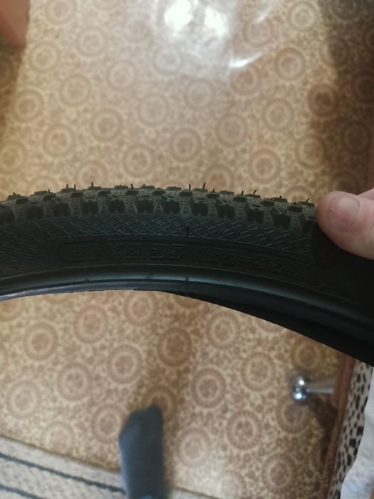 Покрышка с камерой на велосипед