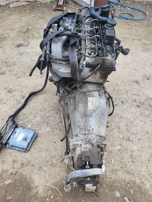 Motor merceses sprinter 2.2 646 an 2008