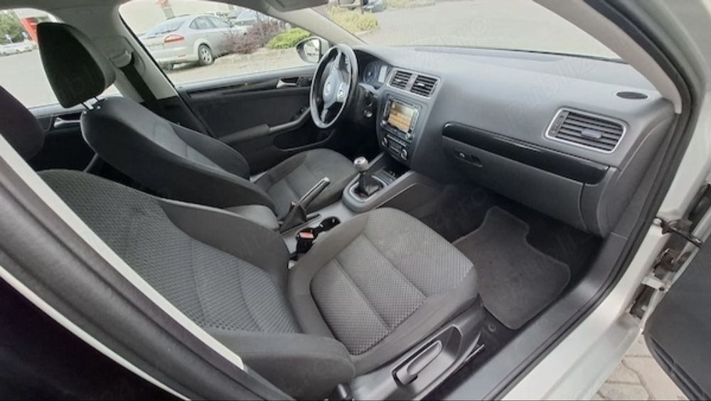 Volkswagen Jetta 2011