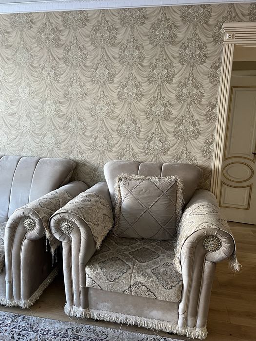 Продать мебель