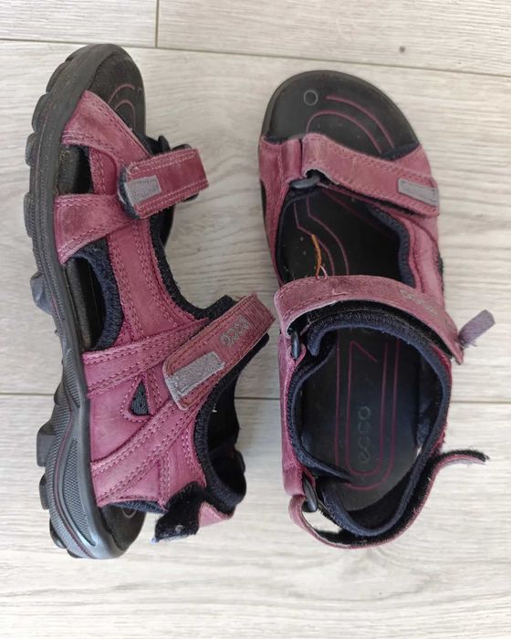 Унисекс сандали. P35