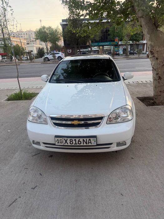 Ласетти 1.8 сотилади метан газ