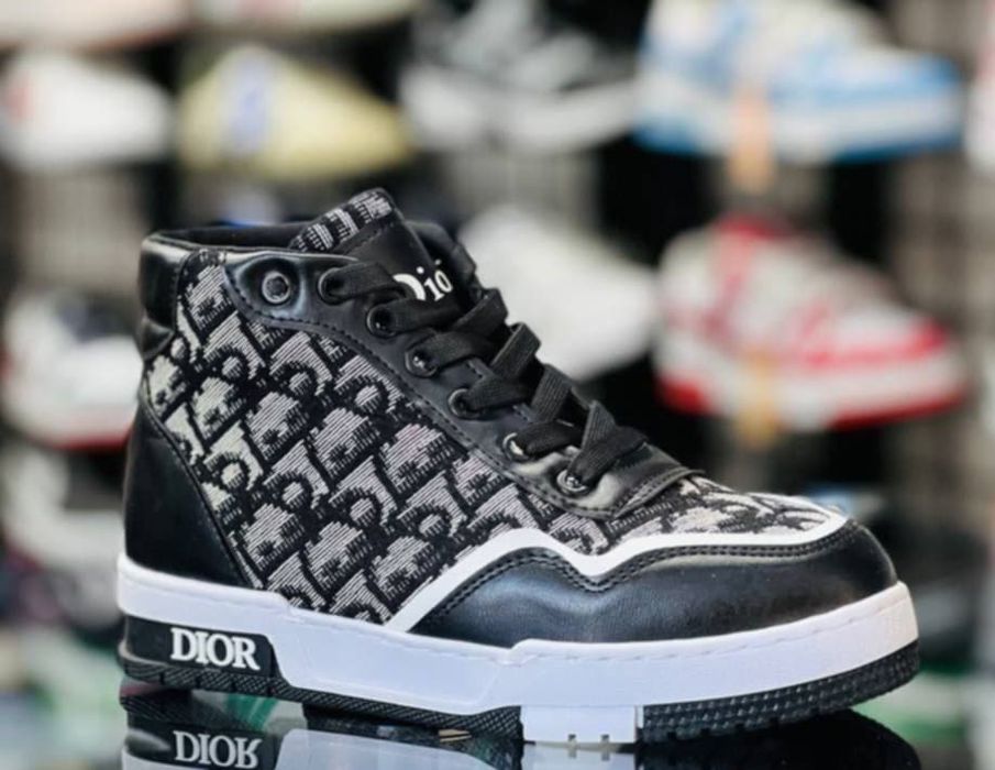 Ghetuțe și adidasi copii