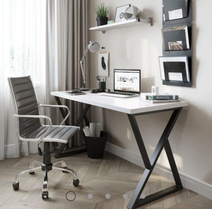 Компьютерный стол в стиле LOFT