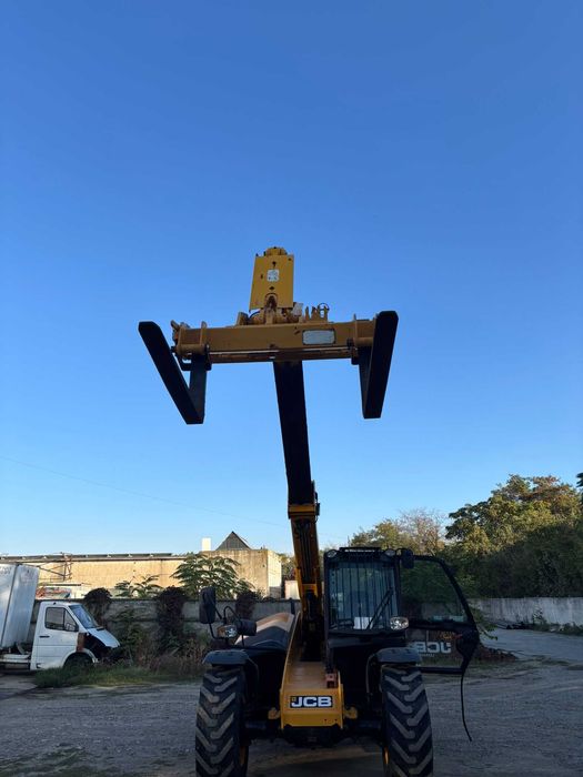 Incarcator telescopic JCB 531-70