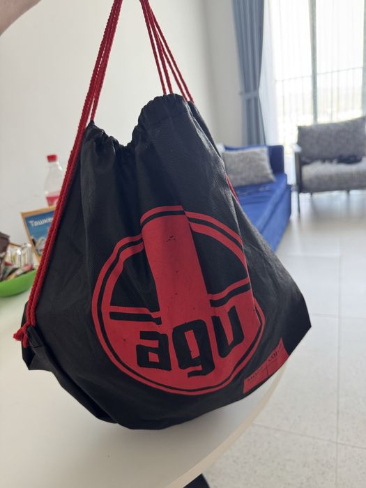 Шлем AGV продам        .