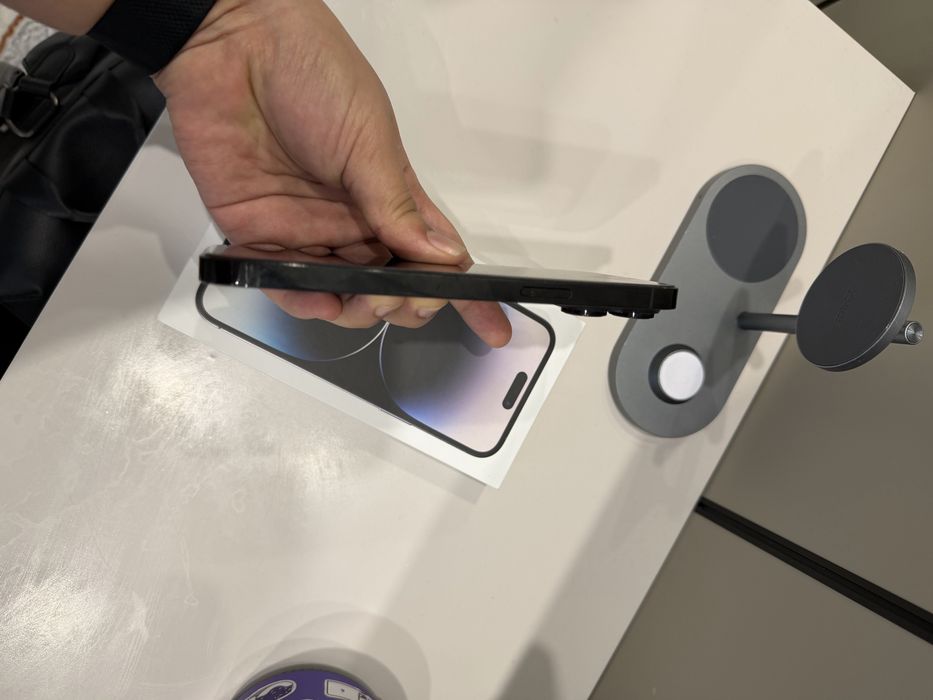 Продам Iphone 14 pro max 128 гб