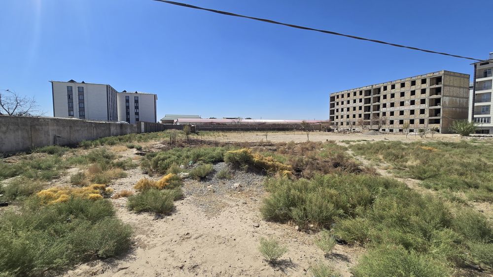 Noturar yer sotiladi