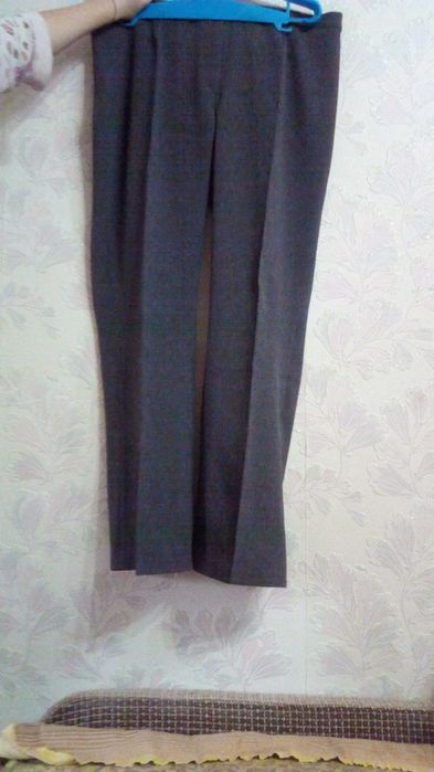 Женский брючный костюм классика