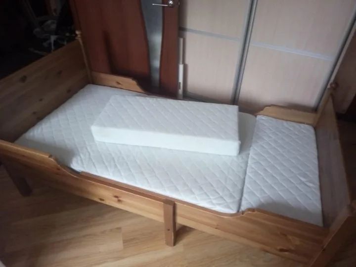 СРОЧНО кровать IKEA Лексвик(х2)