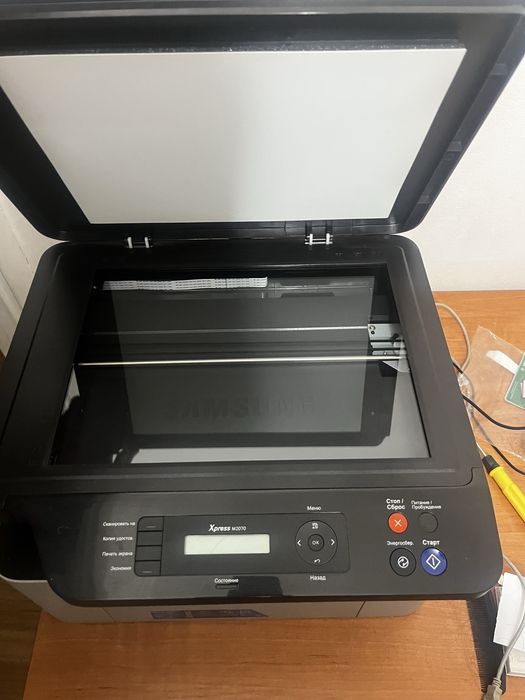 Продам принтер в полном рабочем состояний