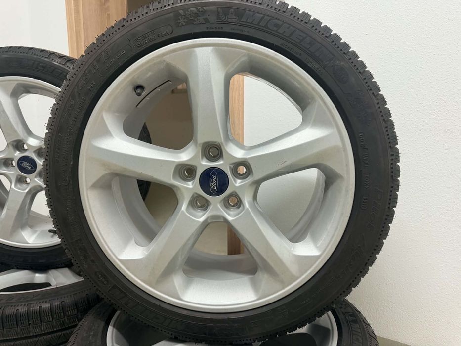 Jante originale Ford R18 5x108 + anv 235/45R18 iarna