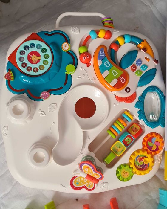 Masuta de joaca interactiva 18 luni+