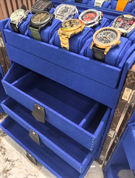 LOUIS VUITTON Ящик для хранения часов