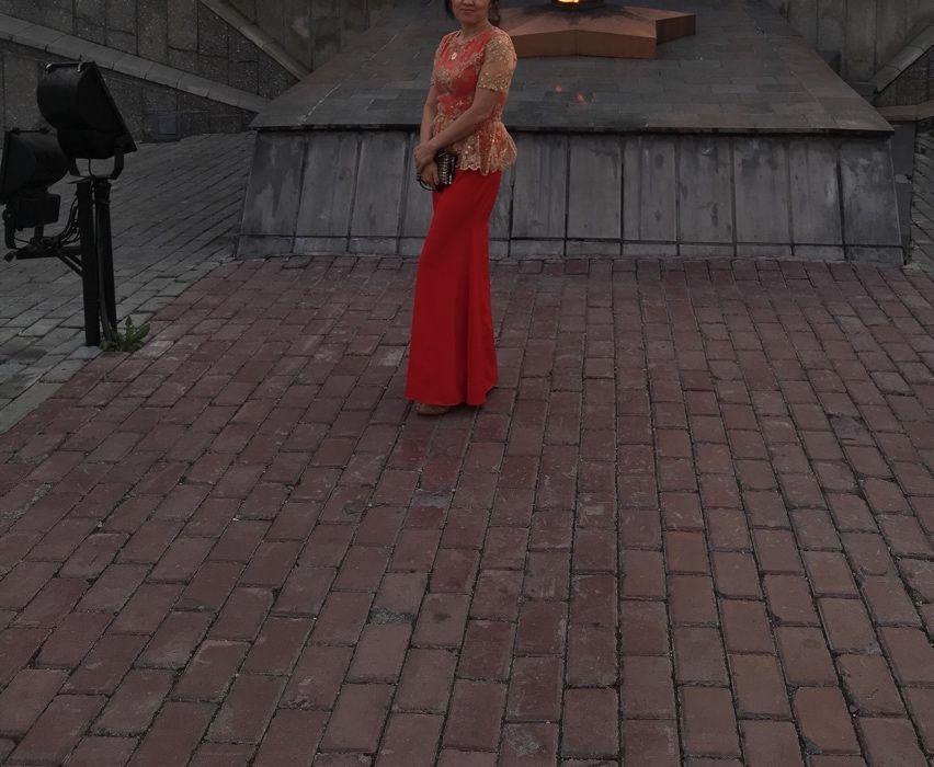 Продам платье вечернее