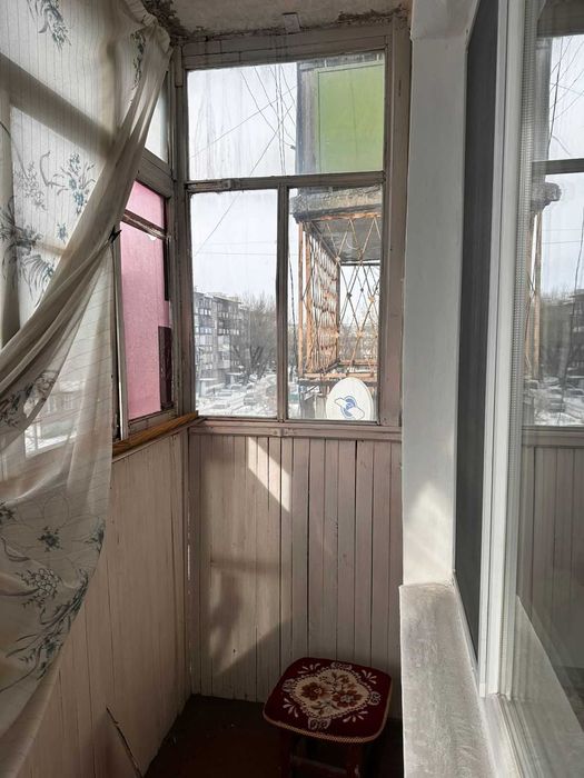 продам 2х комн кв район школа 10