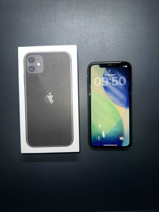 iPhone 11 128GB / Face ID работает / черный / коробка имеется