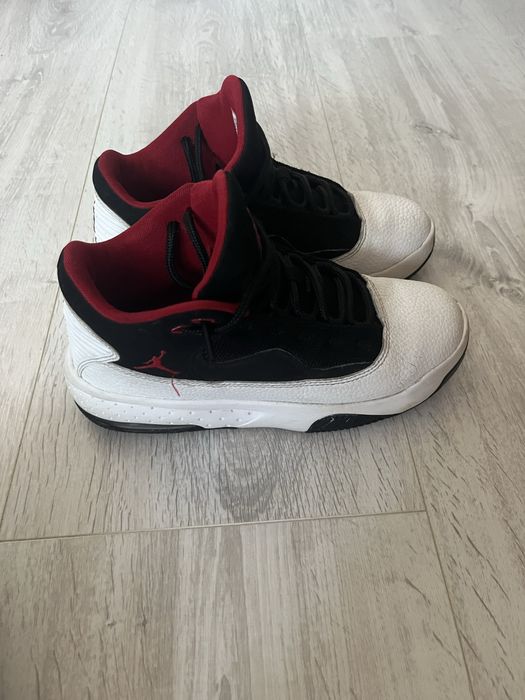 vand Jordan Max Aura 2 , numar de telefon 0771 362 885
