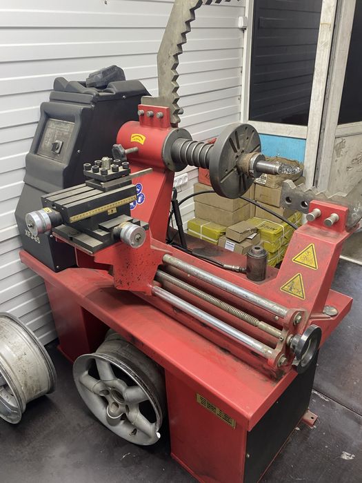 Станок прокаточный для дисков