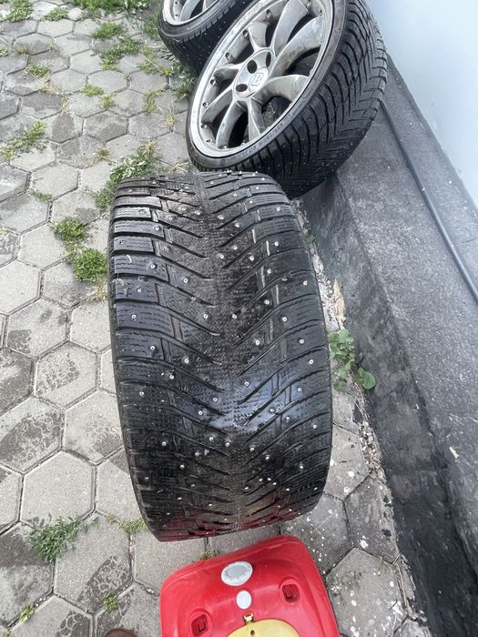 Продам диски разноширокие на Мерседес