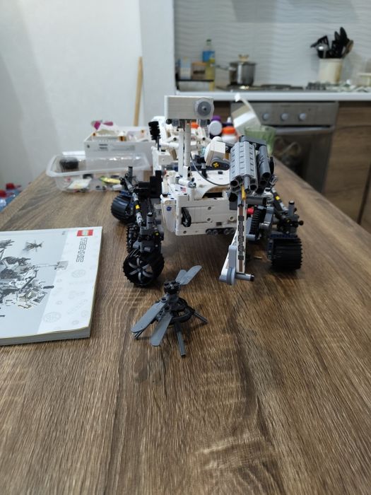 LEGO Technic Марсоход