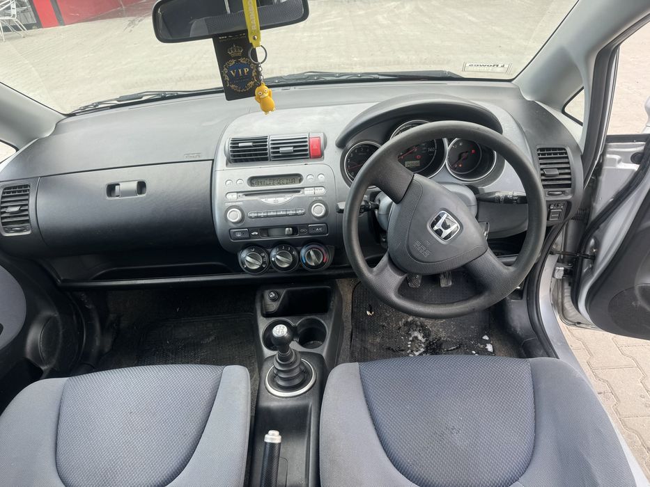 Хонда жазз 1.4 бензин 2004 Г само на части