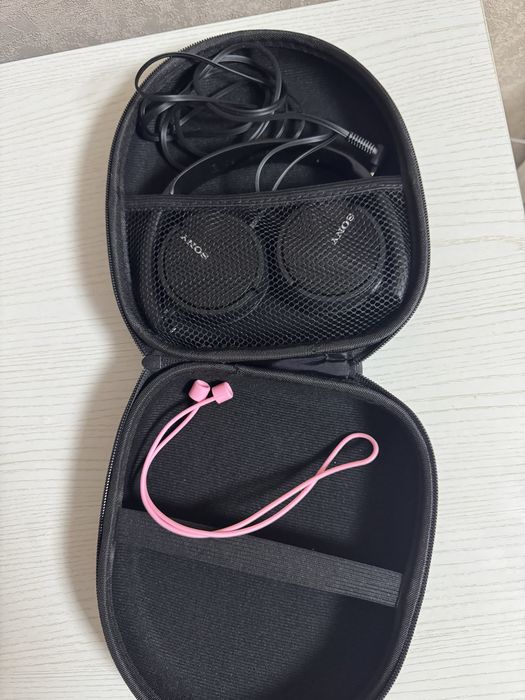 Проводные наушники SONY