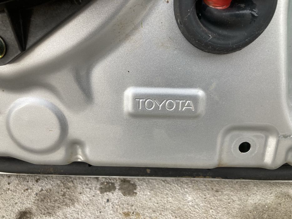 Задна дясна врата за тойота ланд крузер/land cruiser J120 03-08г