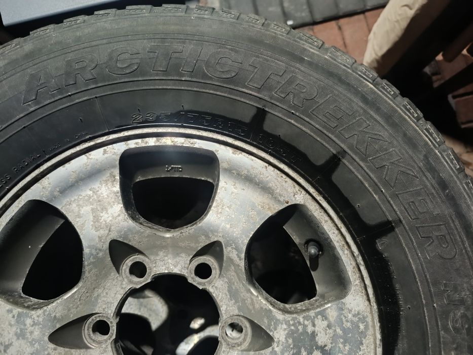 Продам диски с резиной R 15