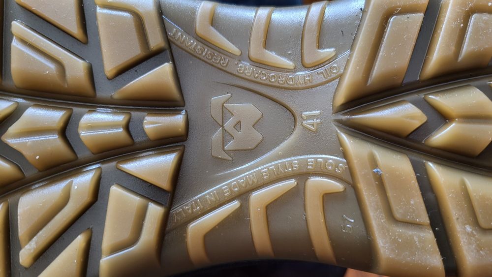 Защитни обувки Neri  madein Italy 41 номер