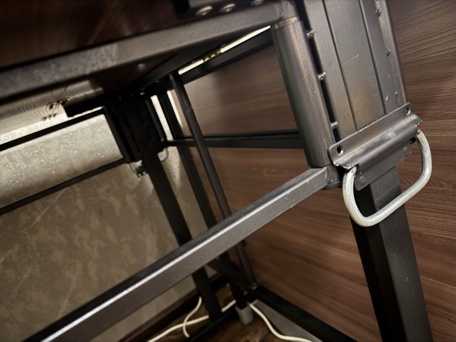 Продам стол-книжку