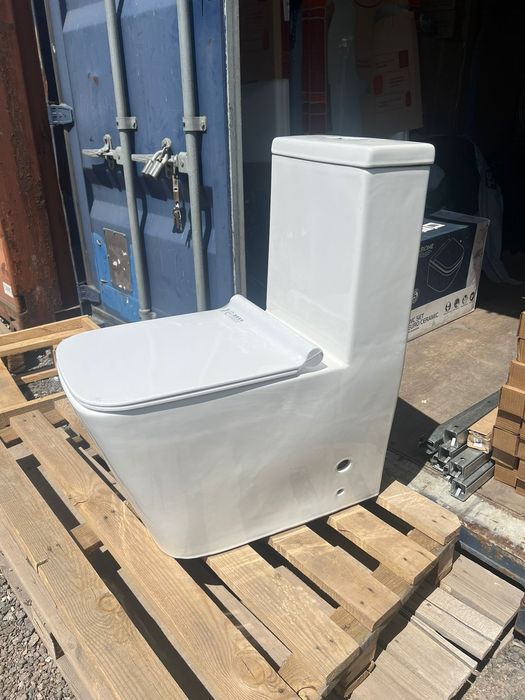 Продам унитазы монолитные