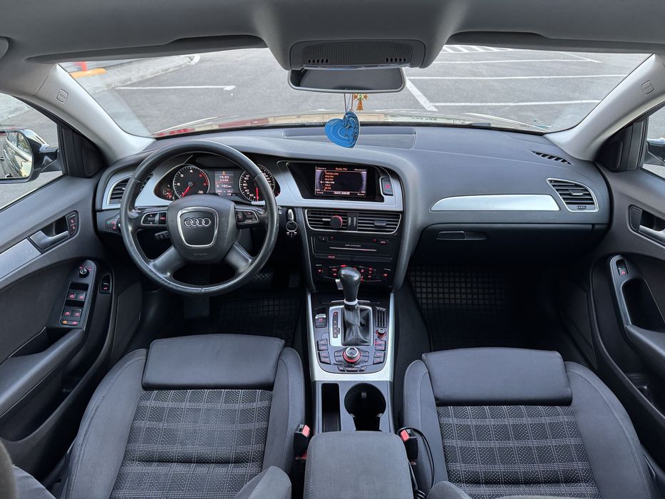 Audi A4/2010/automat