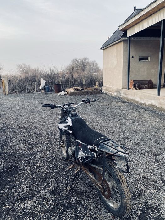 Мотоцикл 250 куб