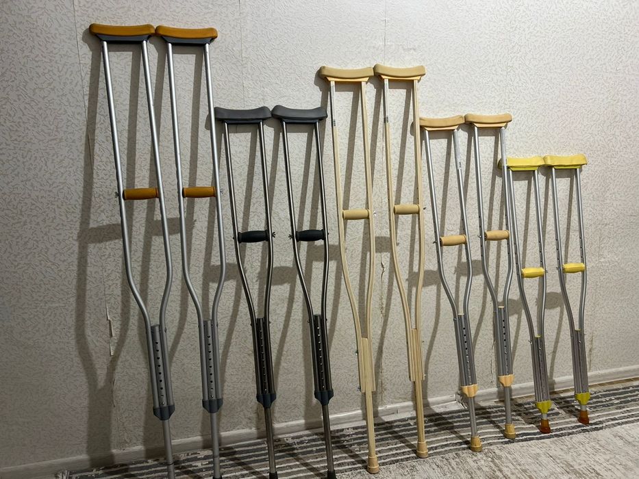 Костыли подмышечные