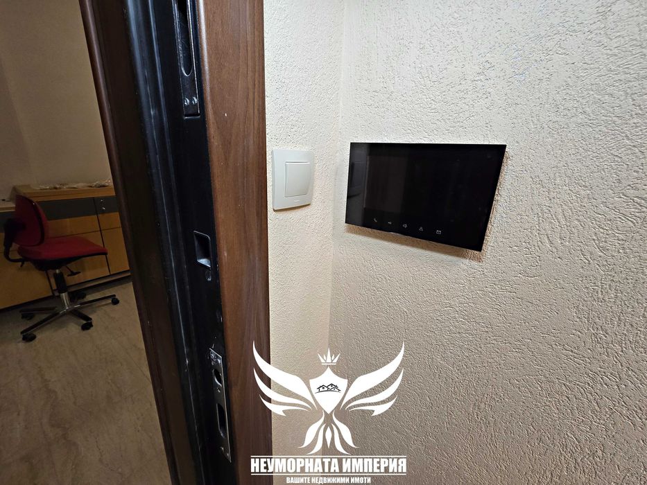 Под наем 76кв помещение, офис студио салон ателие в Асеновград център