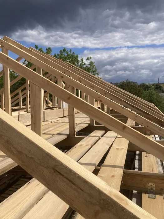 Montaj & Reparații Acoperișuri, Dulgherie, Țiglă Metalică/Ceramică