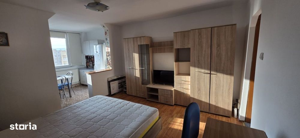 Garsoniera, mobilata si utilata, 27.27 mp., zona Materna