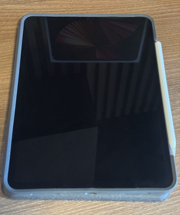 iPad Pro 11 + Accesorii