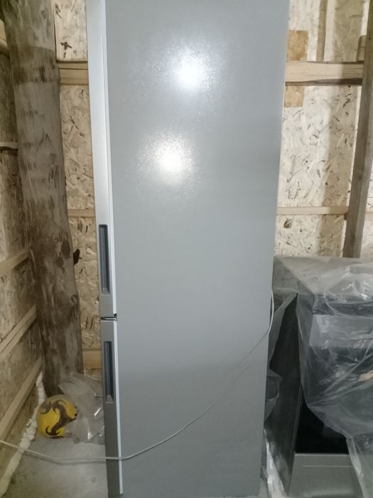 Холодильник Haier