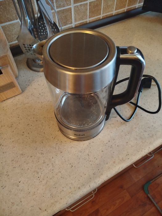 Электрический чайник Tefal