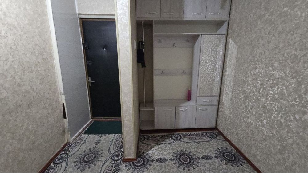 Продажа 3 хона 4 етаж 4 етажл 
Кора камиш 2/5
70 кв
Балкон 2*6