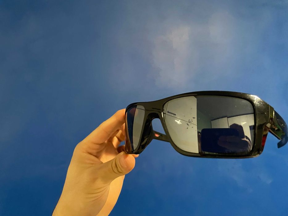 Слънчеви очила - Adidas Abasto и Oakley Prizm double edge; Калъфи