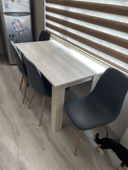 Кухненска маса със столове